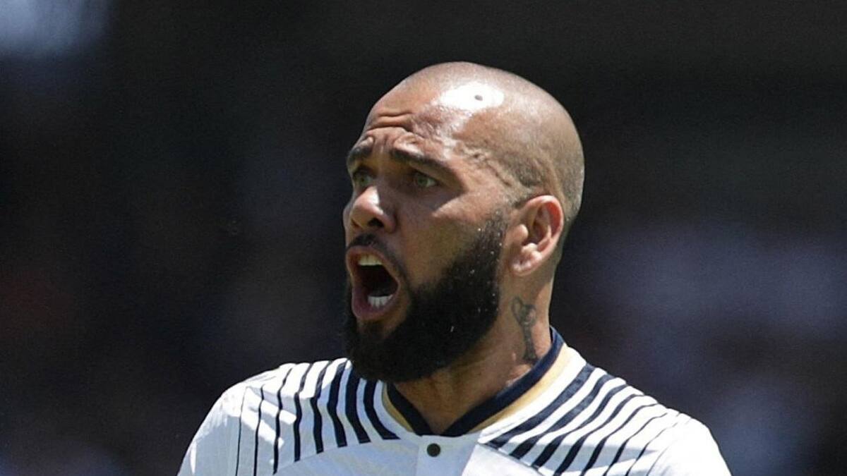 Dani Alves, Reuters