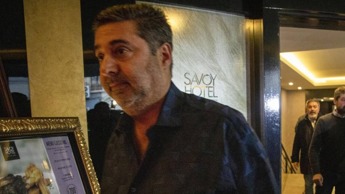 Angelici lanzó fuertes críticas a la actual dirigencia de Boca y habló de "un ninguneo a Tevez"