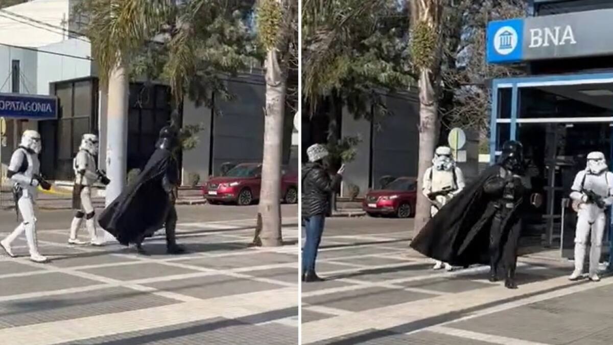 Darth Vader fue al cajero automático en Córdoba. Foto: captura de video TikTok @julionieva1172.
