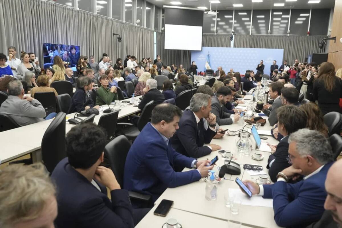 Debate en comisión por la Ley de Glaciares.