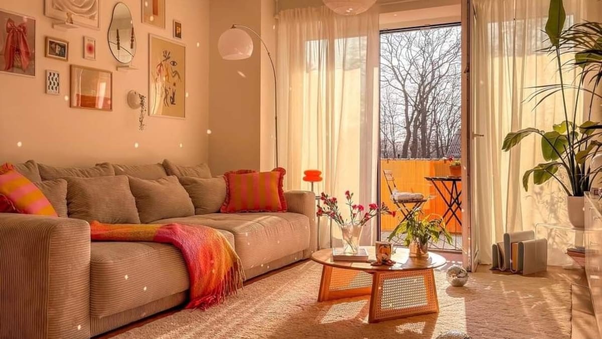 Adiós al minimalismo: qué es el dopamine decor, la tendencia que llena tu casa de color y personalidad