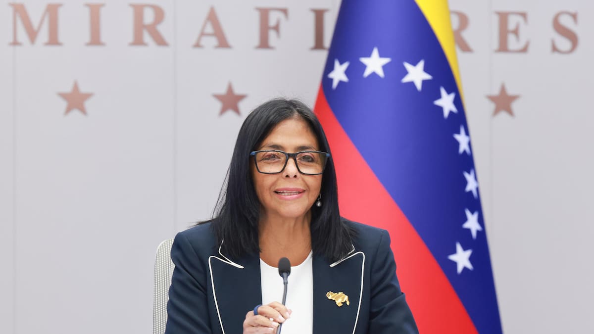 Venezuela le reclama al rey Carlos III por un valioso recurso para atender la emergencia por los terremotos