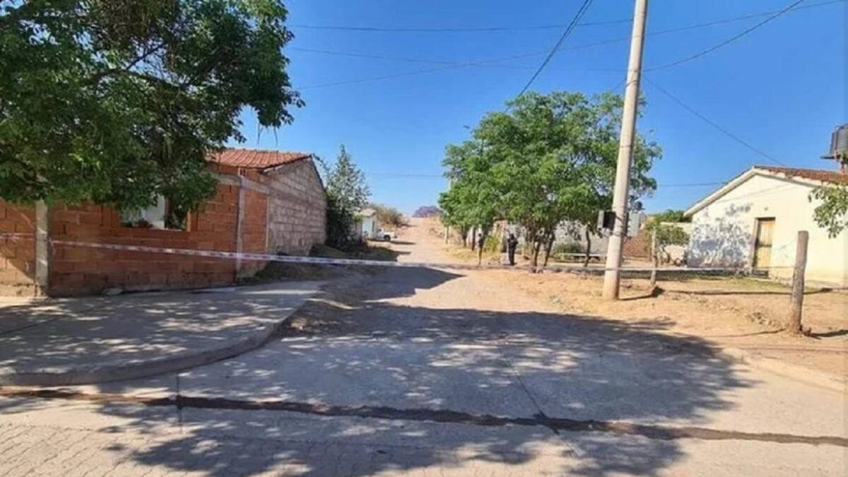 Denunció a su ex por violencia, no le dieron botón antipánico y el jóven la degolló cuando iba al colegio