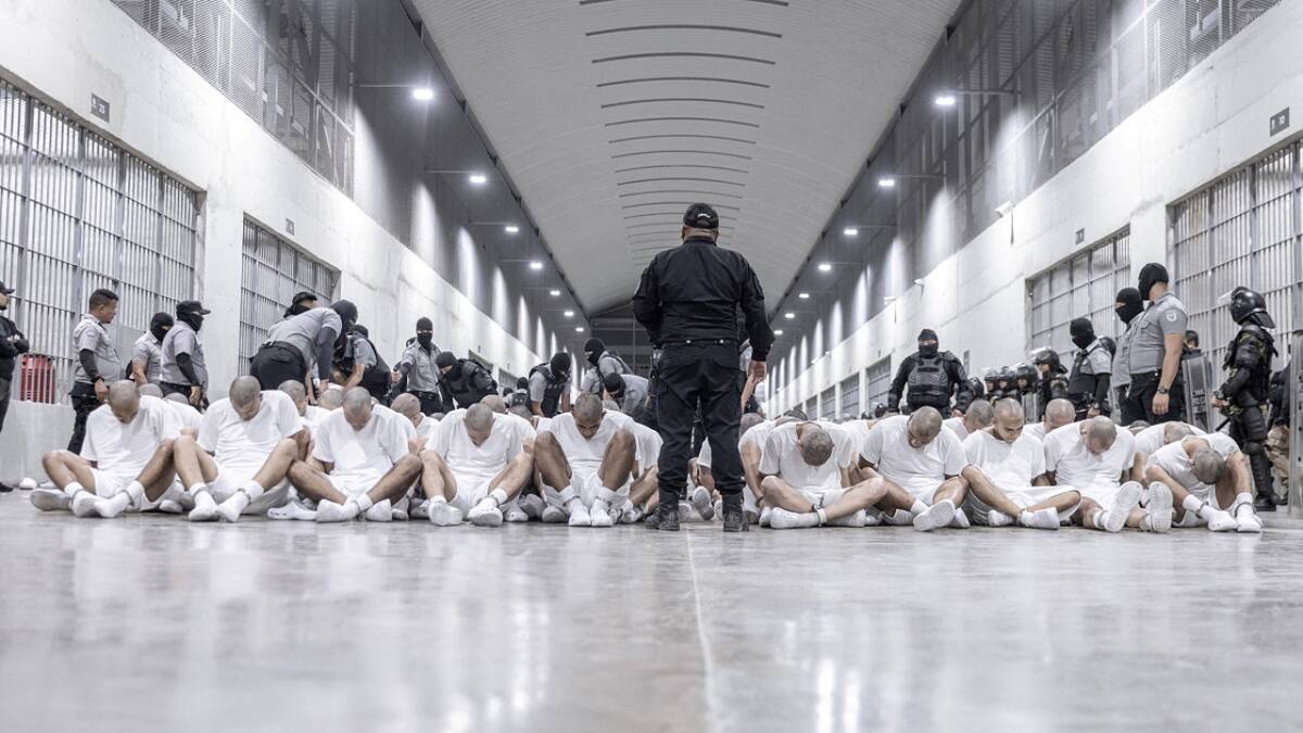 Deportaciones de los integrantes de Tren del Aragua. Foto: Reuters.