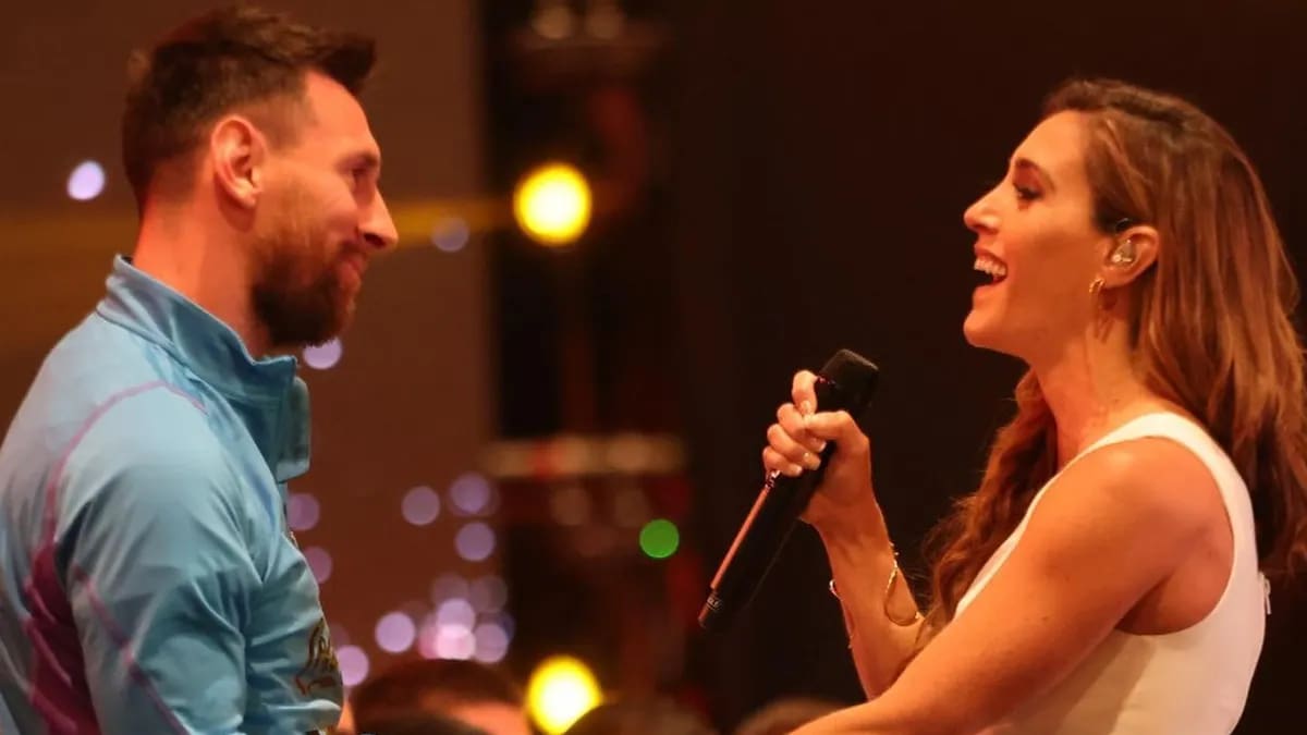 Messi se retiró de la Selección: la historia de “Brindis”, la canción que inmortalizó La Sole y unió su despedida con Maradona