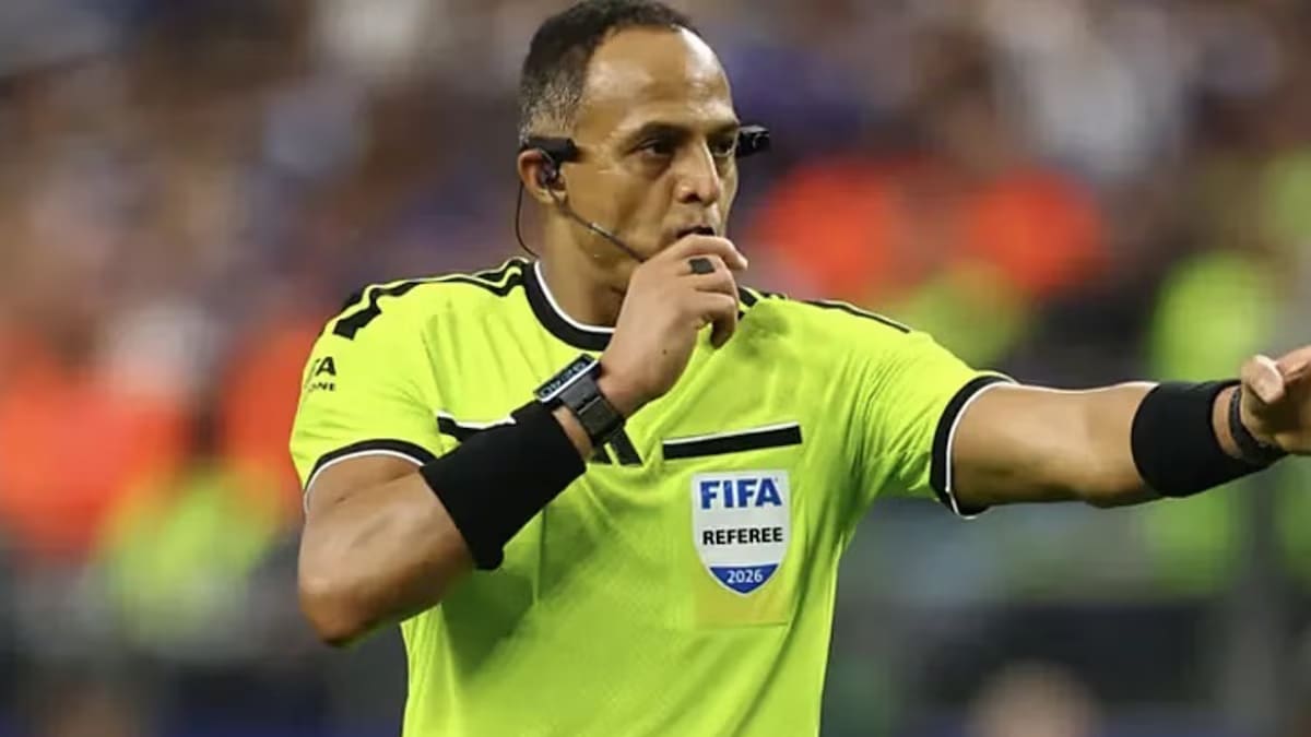 La FIFA confirmó al árbitro del Argentina-Inglaterra: quién es Ismail Elfath