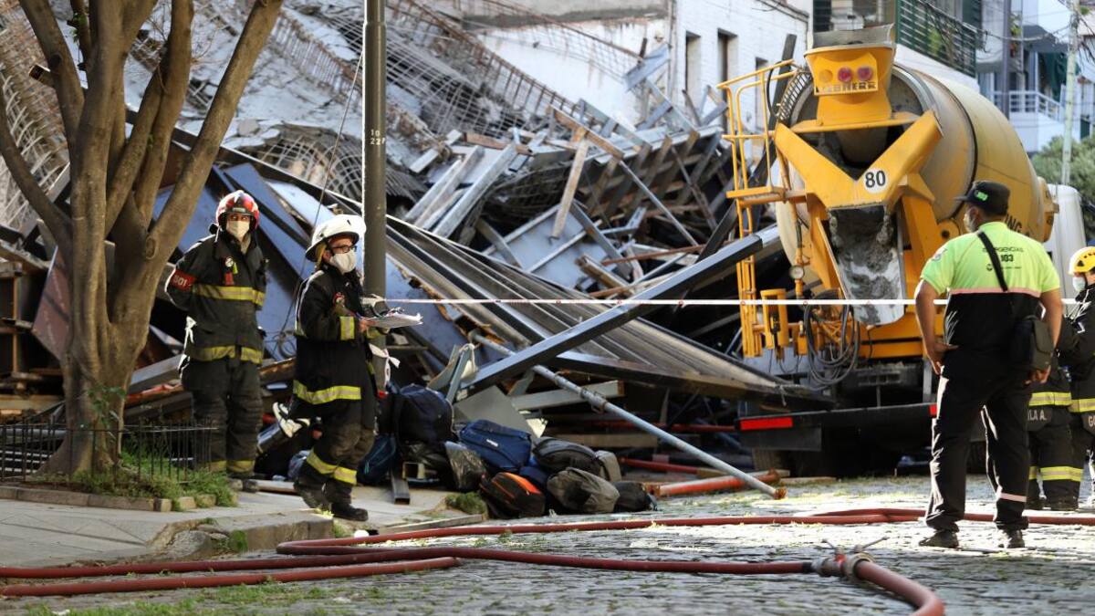 Derrumbe en obra en construcción en Belgrano, NA