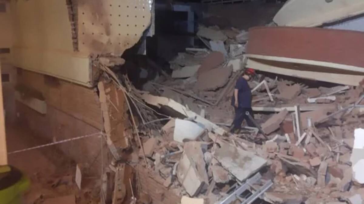 Derrumbe en un hotel de Villa Gesell. Foto: NA.