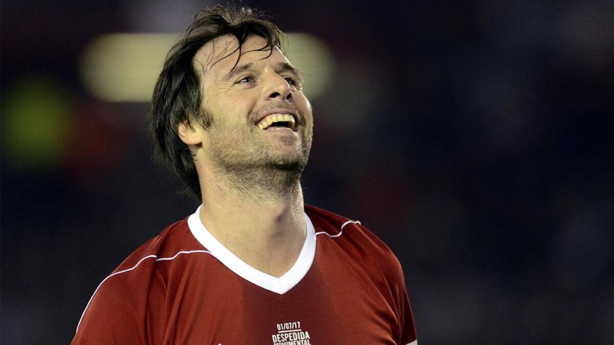 Despedida de Cavenaghi (DYN)