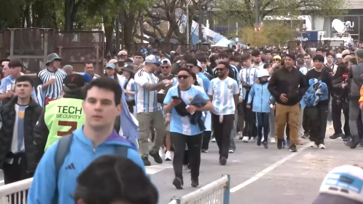 La gran despedida de Lionel Messi EN VIVO: abrieron las puertas del Monumental y los hinchas empiezan a ingresar