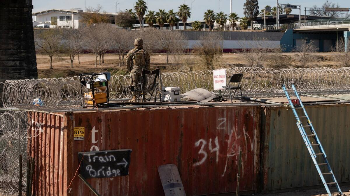 Despliegue de tropas antiinmigrantes en Estados Unidos. Foto: Reuters/Cheney Orr.