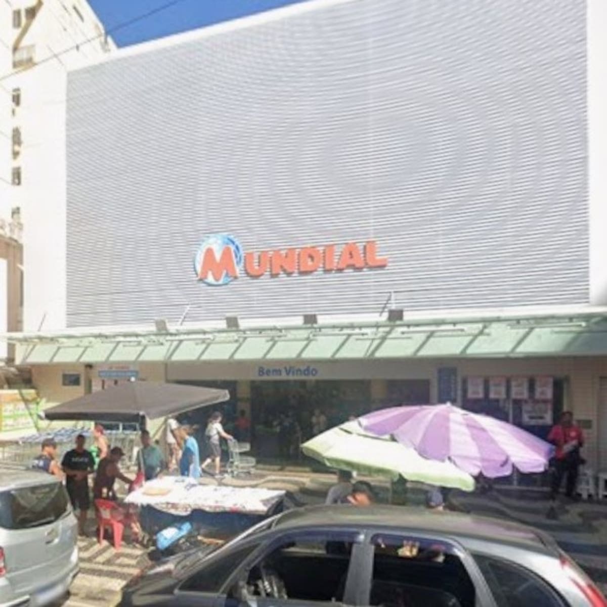 Detención por racismo de un argentino en Brasil.