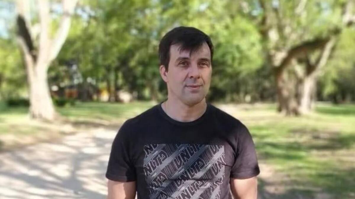 Detenido acusado por el crimen de su madre, su hermano y su hija.