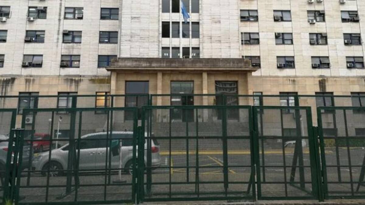 Detenidos - Obra pública