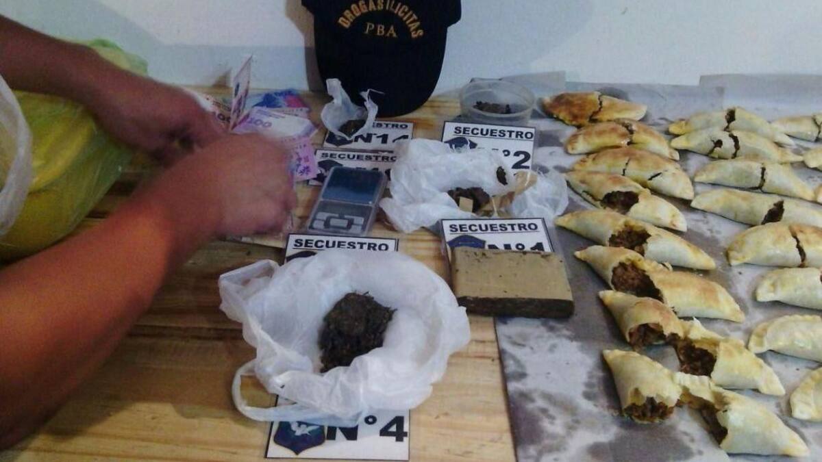 Detenidos por vender marihuana en caja de empanadas