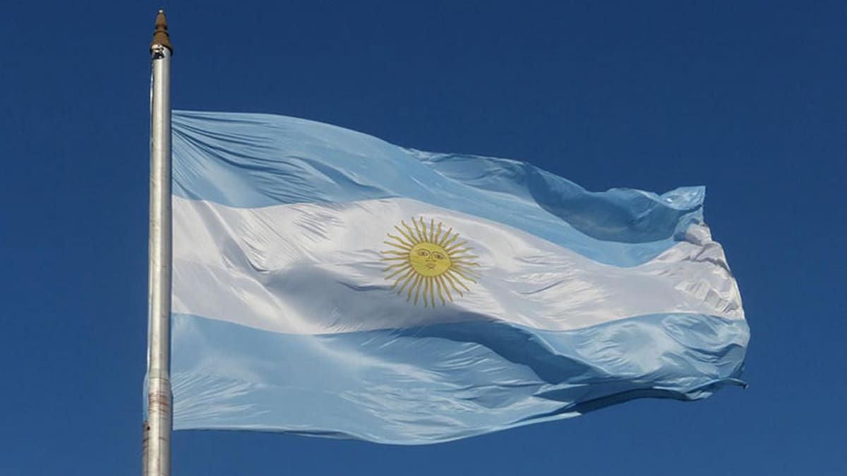 20 de Junio: la Bandera que elegimos
