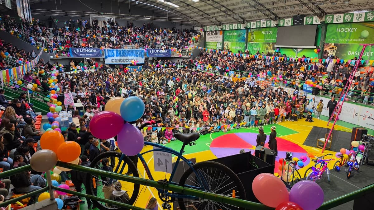 Unas 5000 personas participaron del super festejo del Día de la Niñez de UTHGRA Mar del Plata