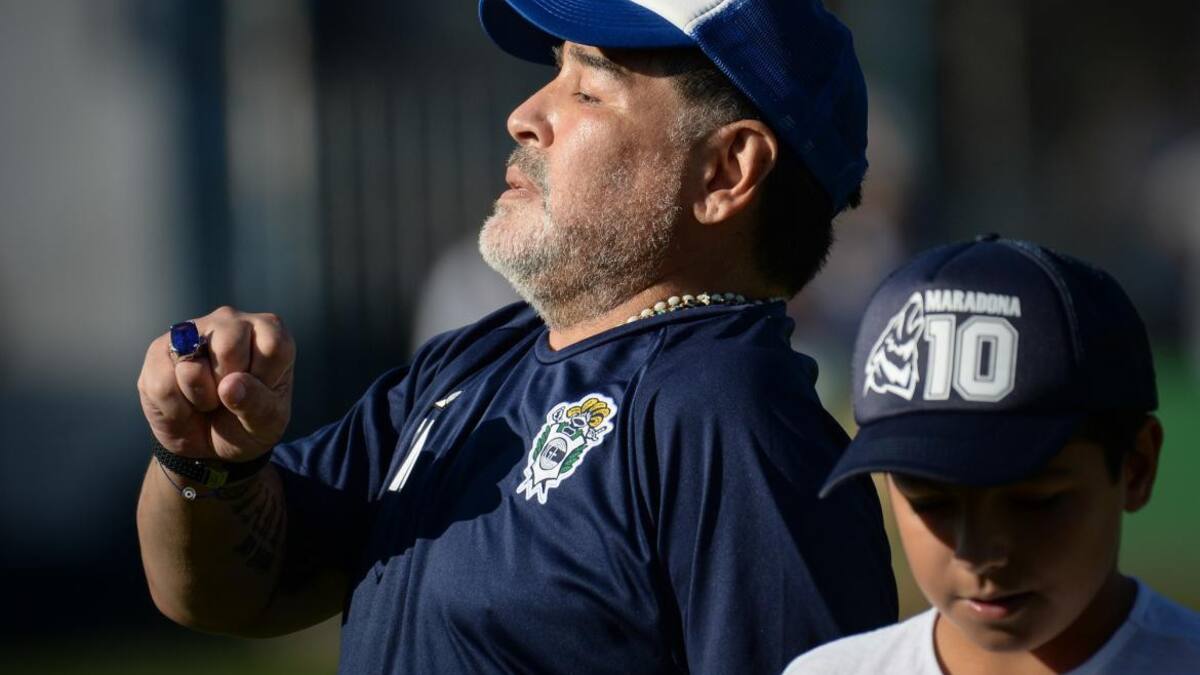 Diego Maradona, Agencia NA