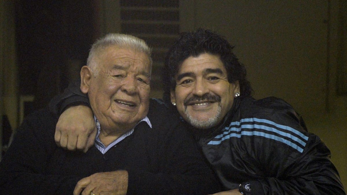 Juicio por la muerte de Maradona: tras la polémica por las historias clínicas, el debate fue postergado hasta el próximo jueves