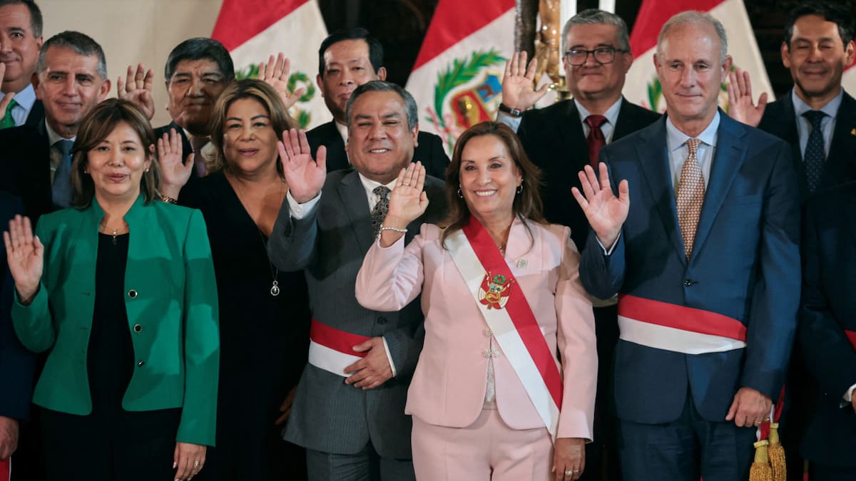 Dina Boluarte cambia a miembros de su gabinete. Foto: Reuters.