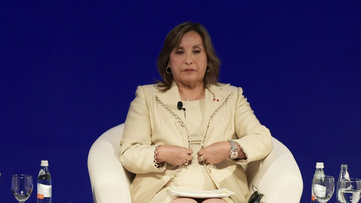 Dina Boluarte, presidenta de Perú. Foto: EFE