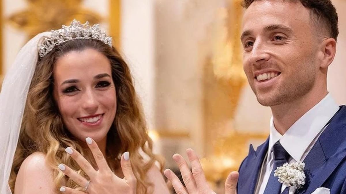 Diogo Jota y Ruth Cardoso.