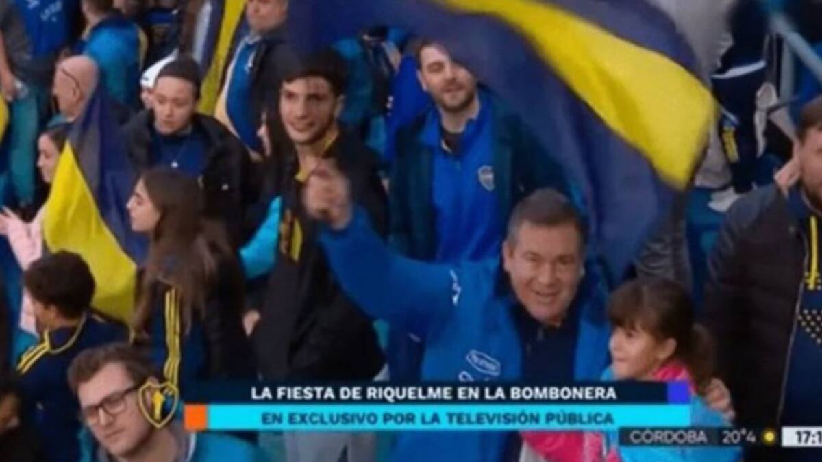 Dirigente de Atlético Tucumán captado por una cámara. Foto: TV Pública