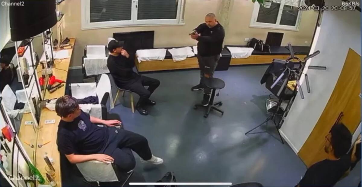 Discusión fatal en una peluquería. Foto: Captura.