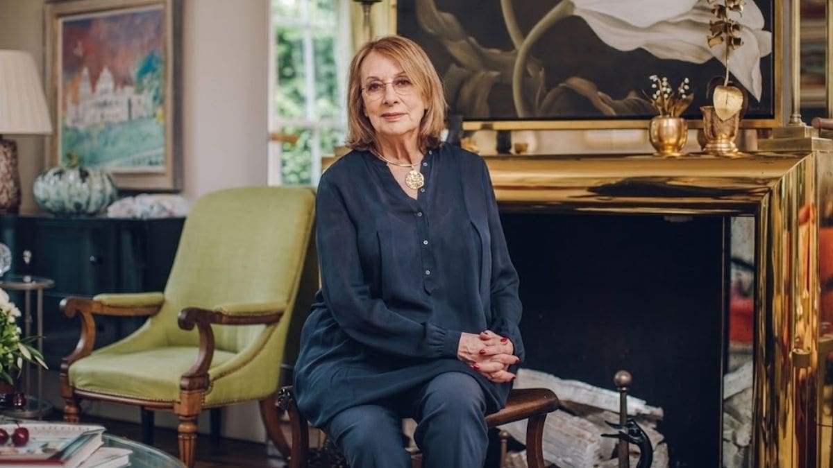 Nina Campbell, diseñadora de interiores: “Siempre le pongo luces al árbol de Navidad, deben ser luces blancas con cables verdes y no me gusta que cuando cobran vida propia y empiezan a parpadear”
