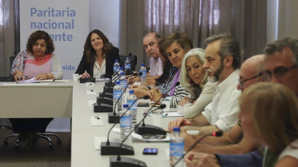 Docentes, gremios, reunión por paritarias, NA