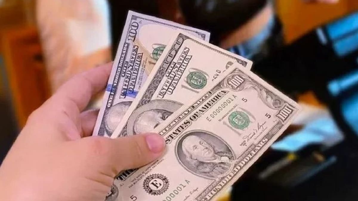 Dólar cara chica. Foto X @Cadena3Com