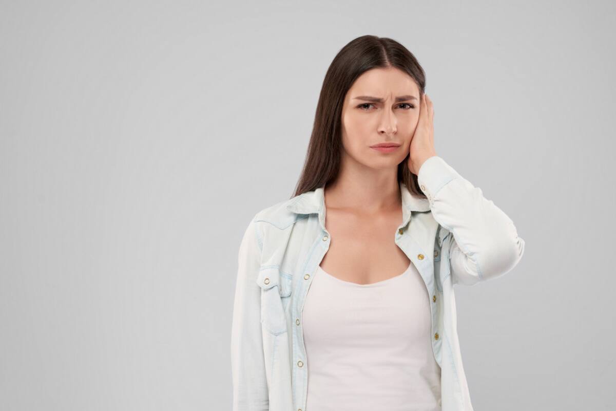 Dolor de oídos. Foto: EFE.