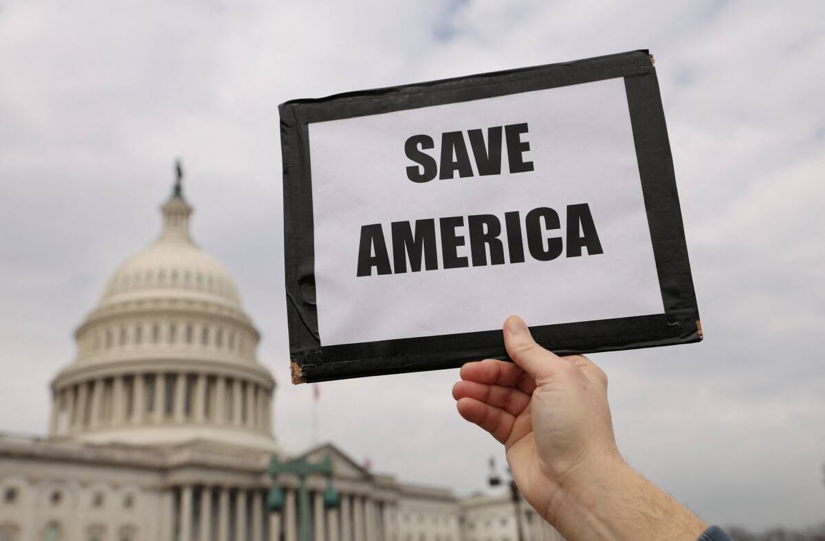 Donald Trump desató una guerra arancelaria con otras potencias. Foto: Reuters/Kevin Lamarque