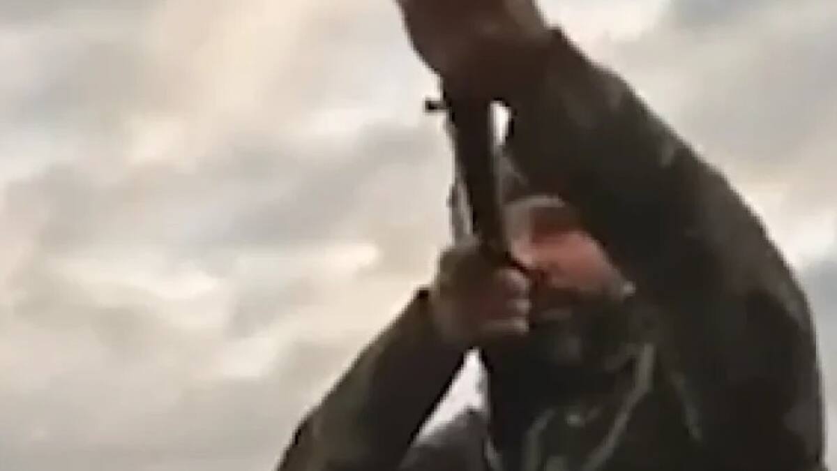 Donald Trump Jr. cazando en una zona protegida de Italia. Foto: NA.