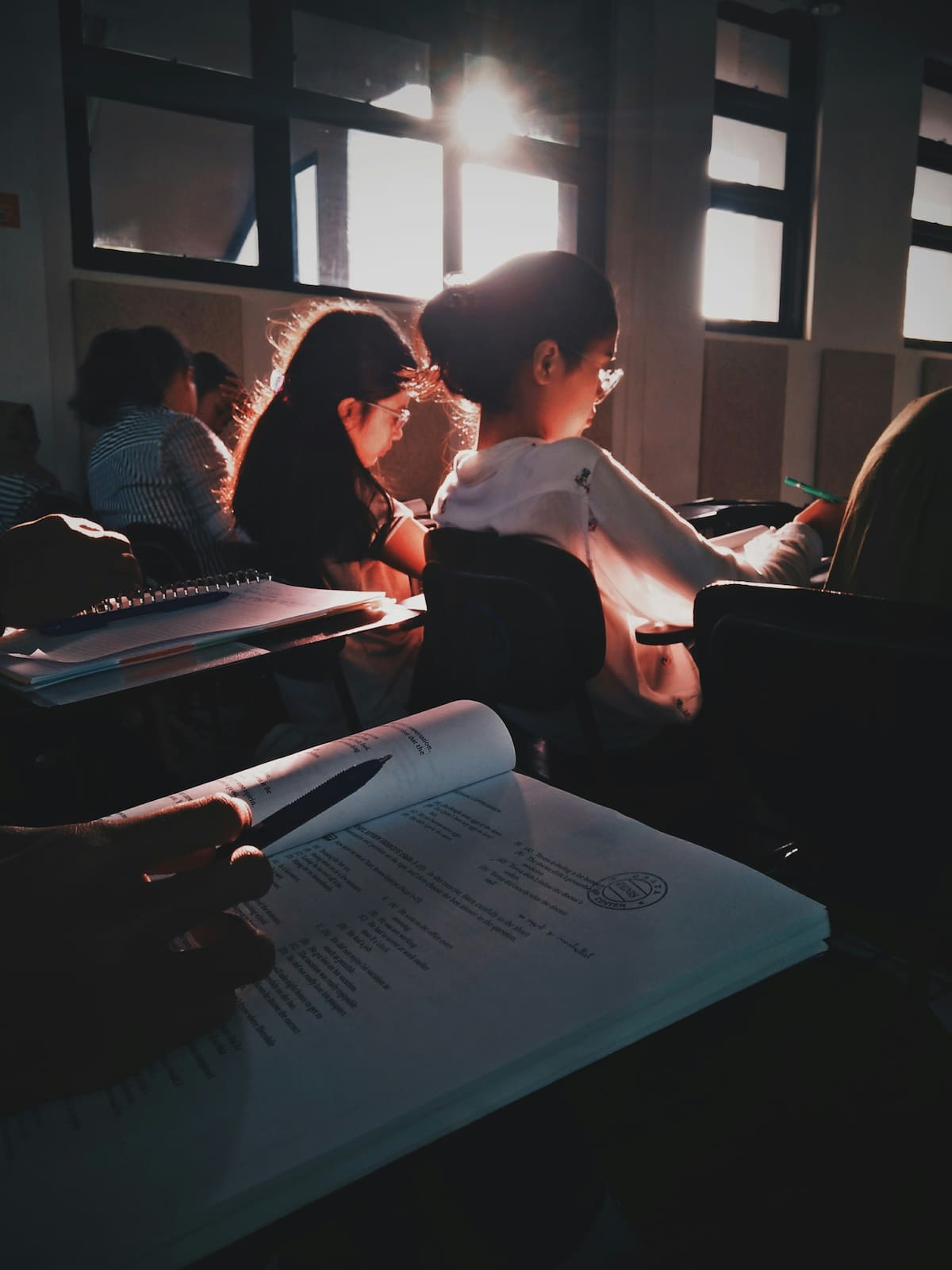 Escuela; clases; alumnos; colegio.