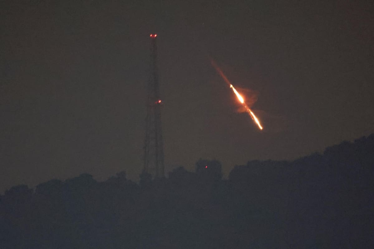 Drones y misiles iraníes sobrevuelan Israel. Foto: EFE.