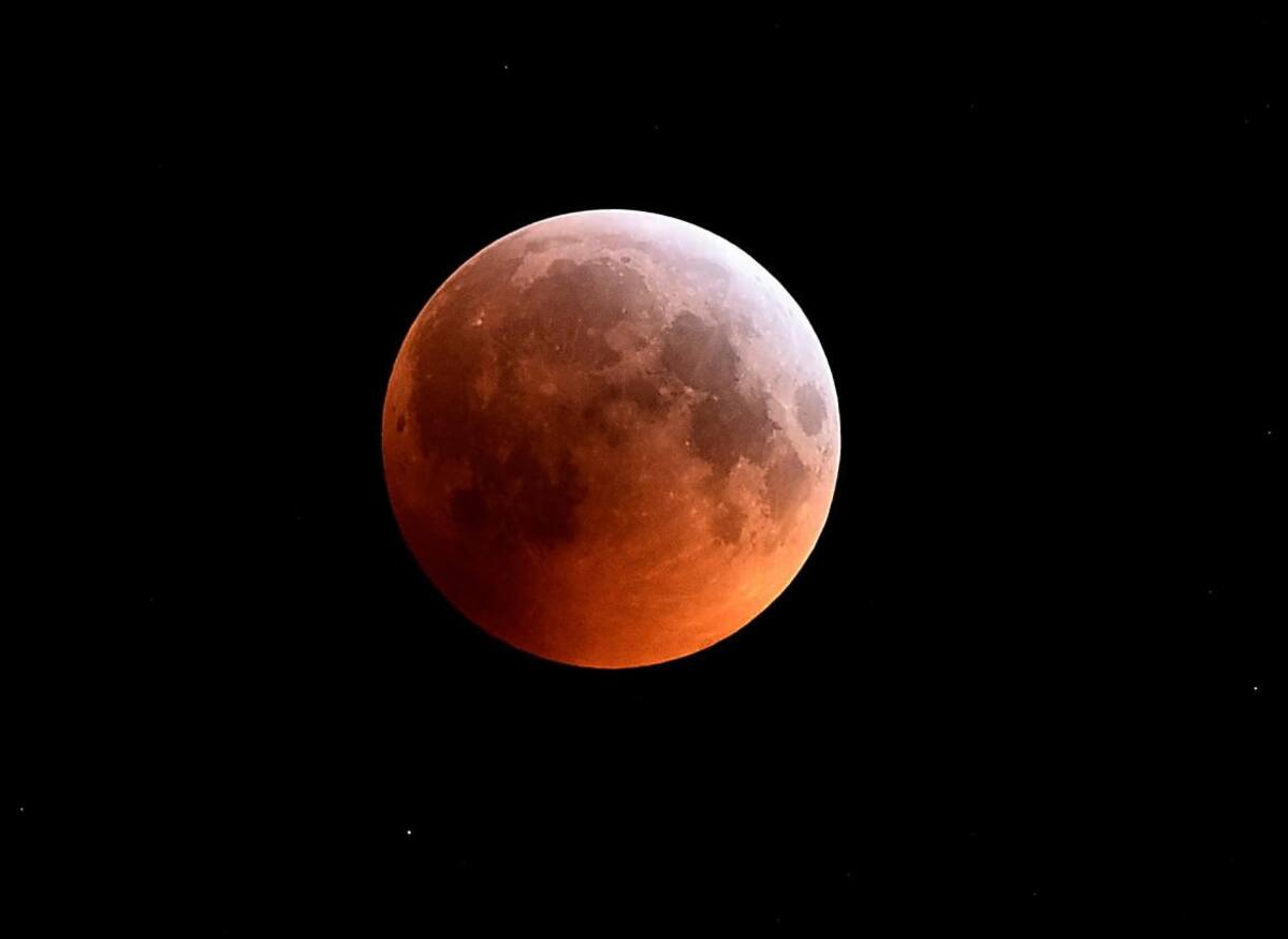 Eclipse de luna, Súper Luna de rojo sangre 20 enero 2019, cienca, Reuters