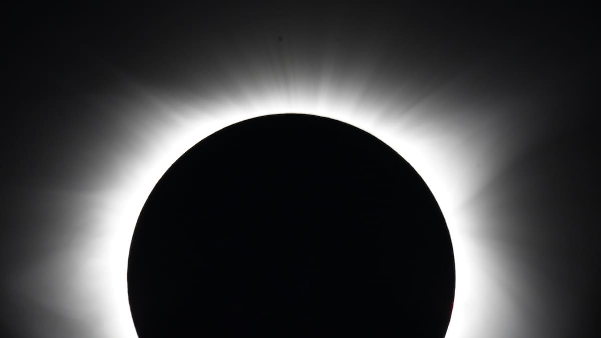 Los rituales para hacer durante el eclipse. Foto Unsplash.