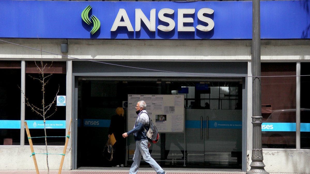 ANSES paga este viernes 24 de julio: quiénes cobran hoy, DNI por DNI, y cómo sigue el calendario