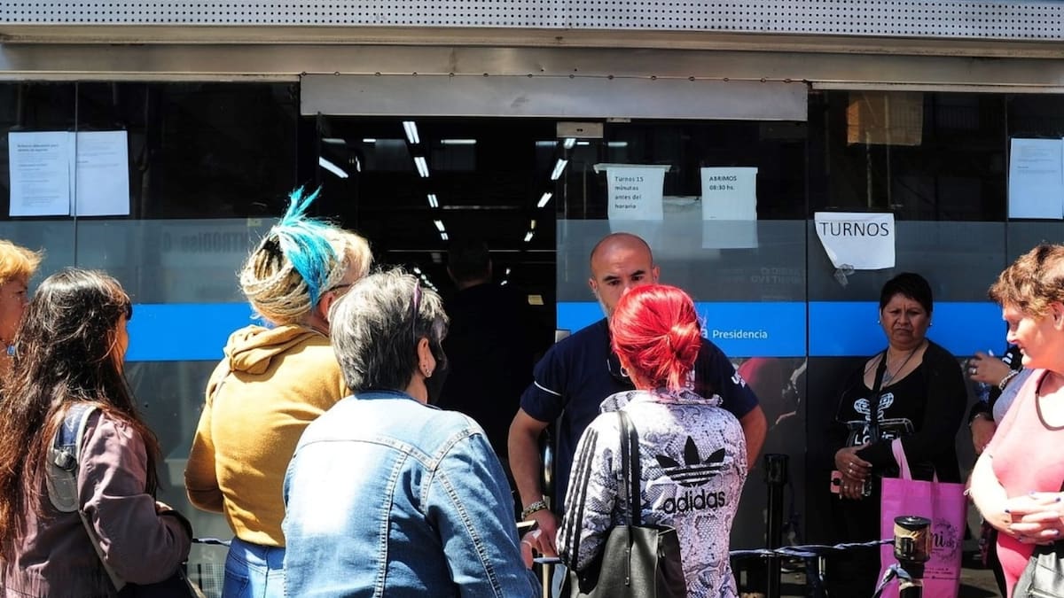 ANSES confirmó quiénes cobran del 21 al 25 de septiembre: fechas según el DNI y montos con bono