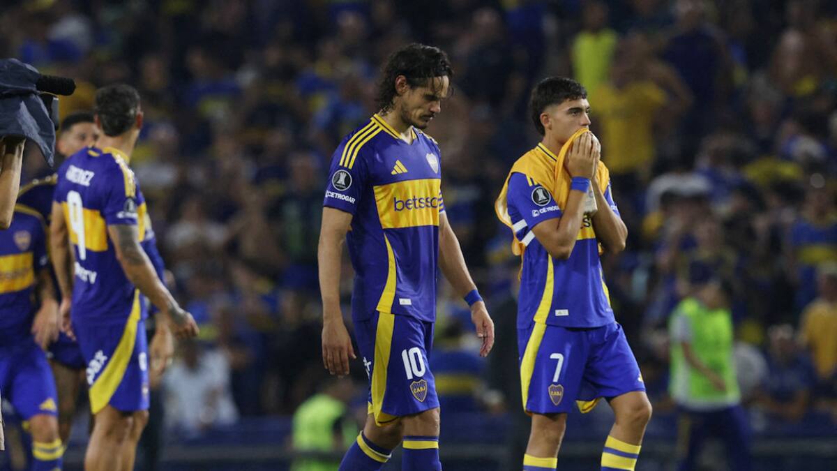 Edinson Cavani en la eliminación de Boca de la Copa Libertadores. Foto: REUTERS.