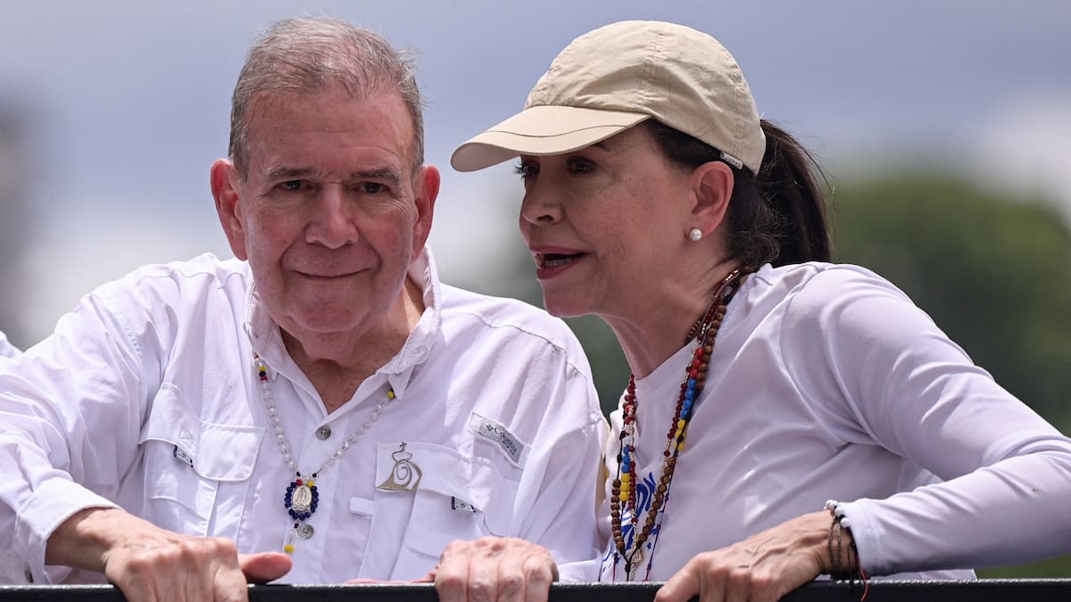 Edmundo Gonzalez y Maria Corina Machado. Foto: Reuters