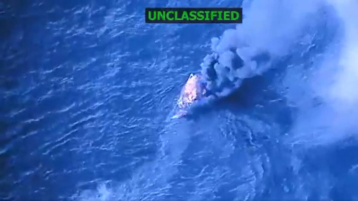 Estados Unidos hundió otra lancha cerca de Venezuela.