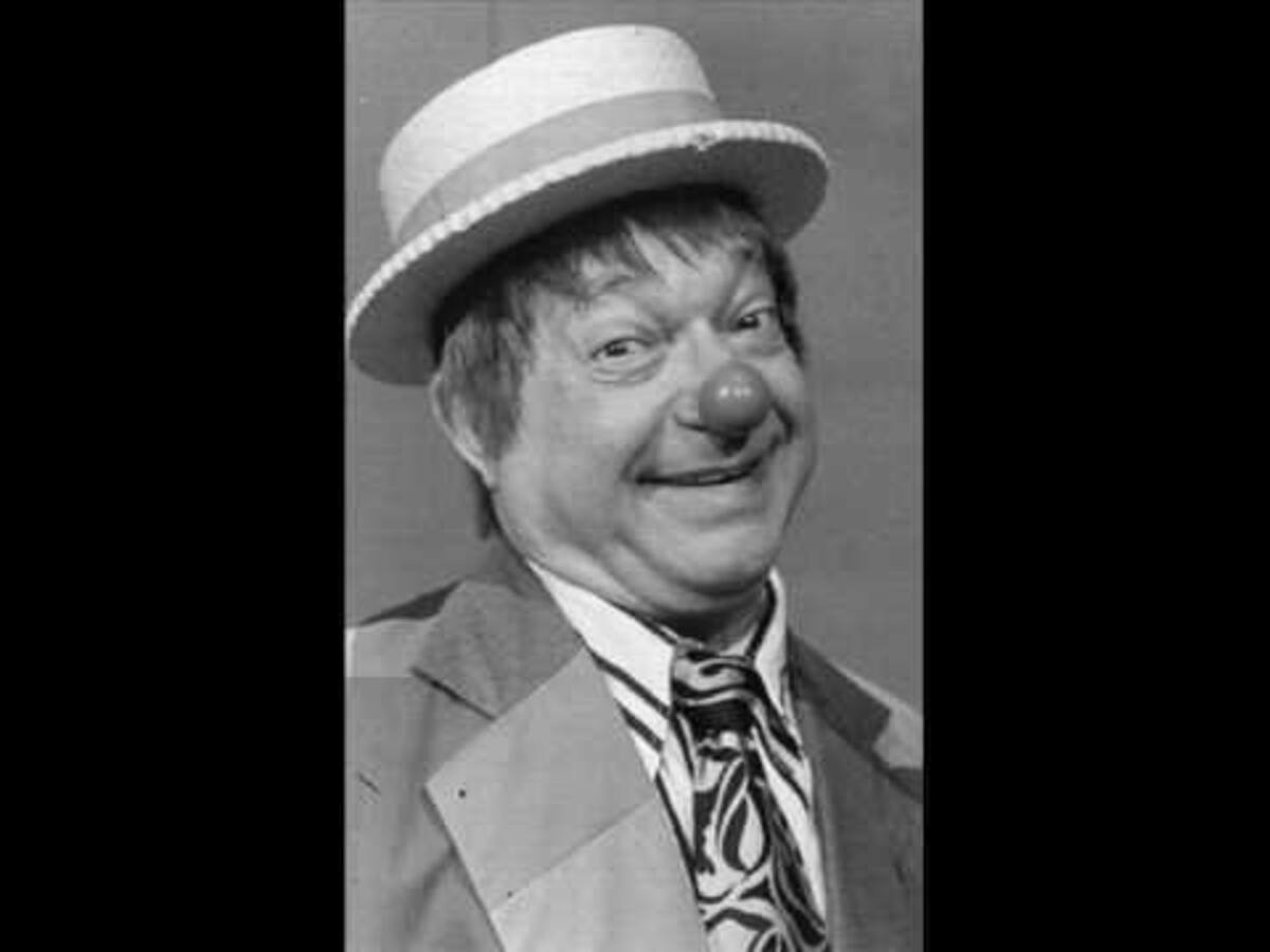 Efemérides - 25 de octubre