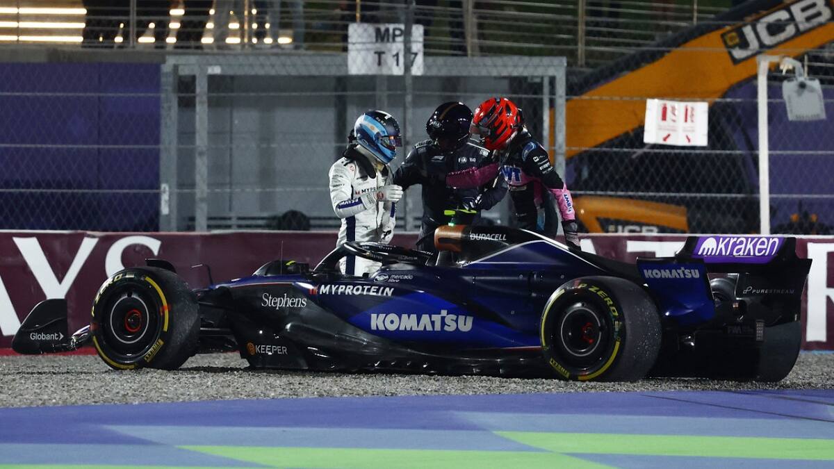 Ocon chocó a Franco Colapinto en la largada. Foto: X/FormulaDirecta