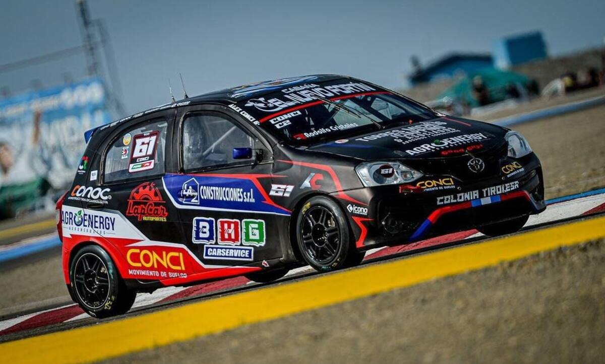 El auto de Alex Conci en la categoría de Turismo Nacional. Foto: Instagram @alexaaconci.
