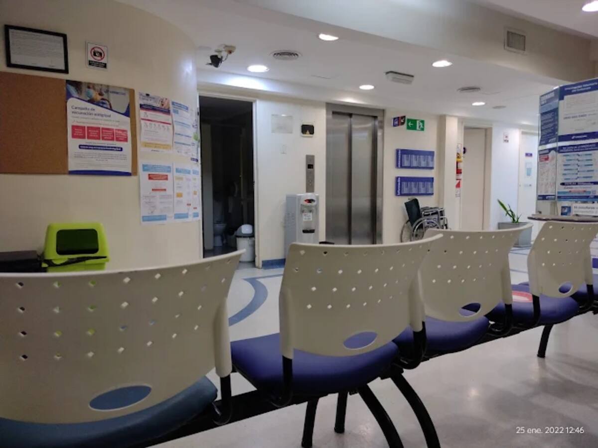 El centro médico de Osecac que sufrió el derrumbe.