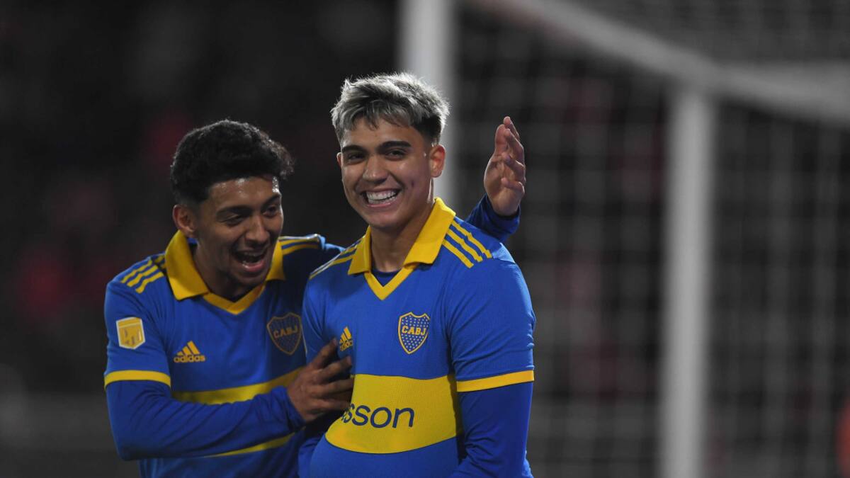 El "Changuito" Zeballos marcó el primero del partido. Foto: Télam.