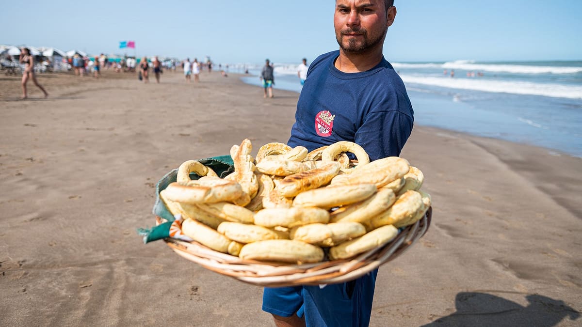 El chipá llegó a la Costa Atlántica para hacerle competencia a los churros y el choclo.
