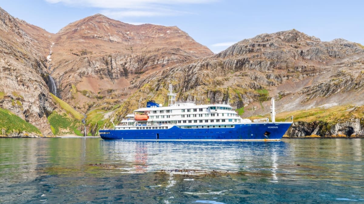 Más problemas para el crucero que salió de Ushuaia y tuvo un brote de hantavirus: no dejan desembarcar a los pasajeros